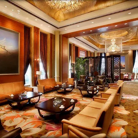 Azteca Hotel 3*