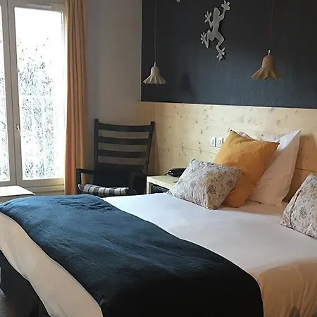 Azteca Otel 3*