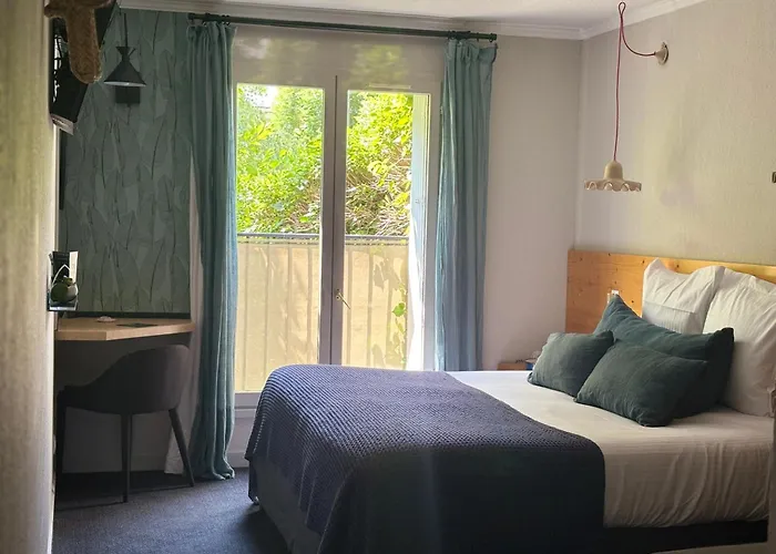 Отель Azteca 3*